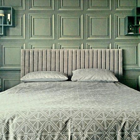 Detached Homestay - Super, King & Double Rooms - Leyland, Preston, Chorley, Lancashire Екстер'єр фото