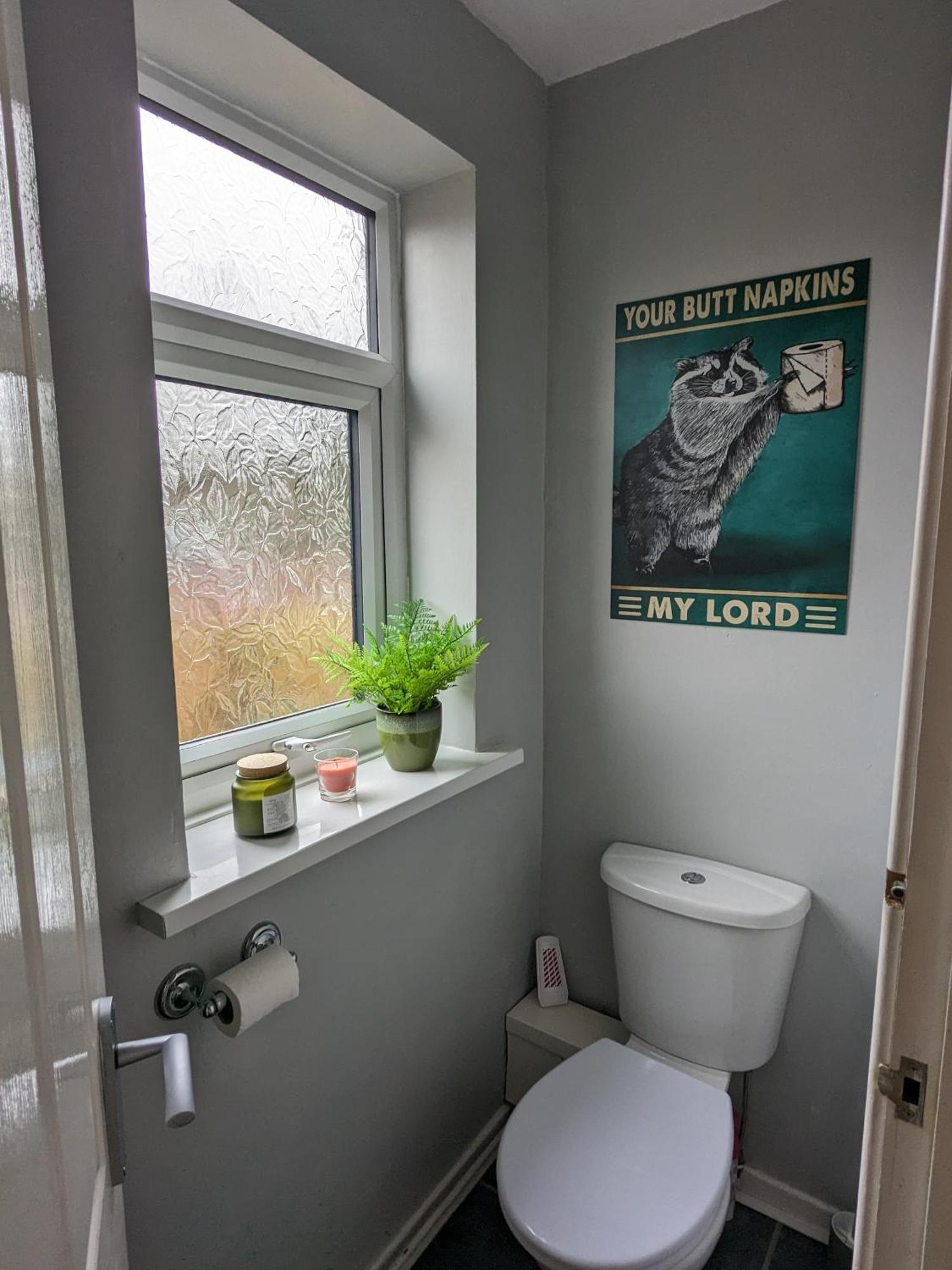 Detached Homestay - Super, King & Double Rooms - Leyland, Preston, Chorley, Lancashire Екстер'єр фото